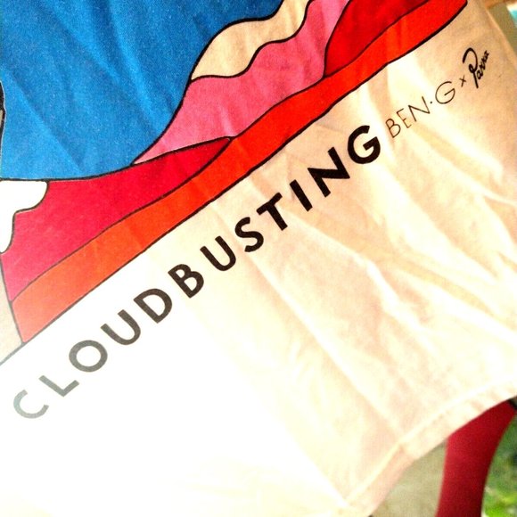 PARRA + Ben G Amsterdam RARE Cloudbusting Kate Bush XL tshirt impossible to find - Picture 4 of 6